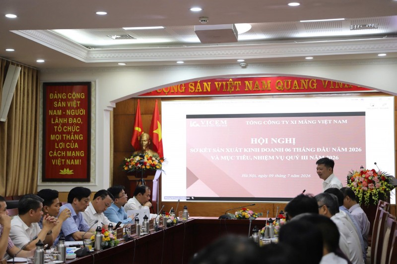 Tổng công ty Xi măng Việt Nam tổ chức Hội nghị sơ kết sản xuất kinh doanh 6 tháng đầu năm 2026 tong cong ty xi mang viet nam to chuc hoi nghi so ket san xuat kinh doanh 6 thang dau nam 2026