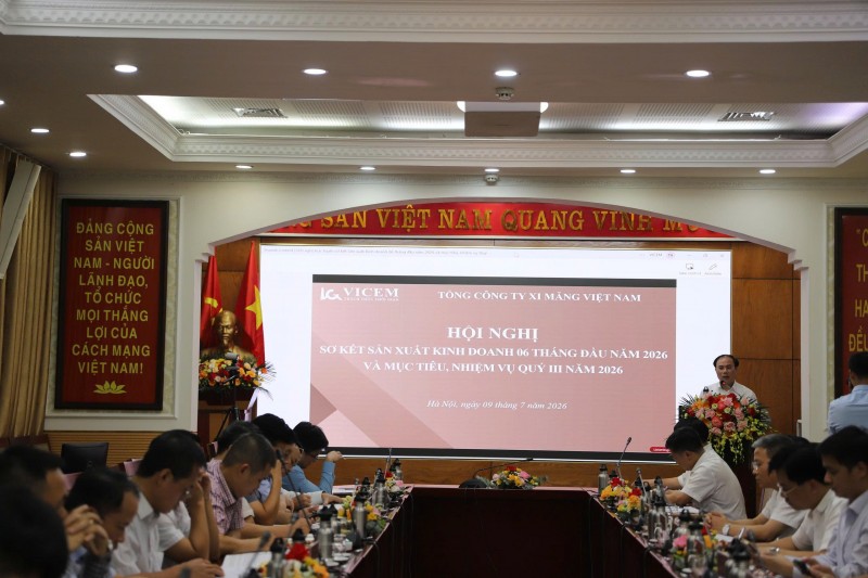 Tổng công ty Xi măng Việt Nam tổ chức Hội nghị sơ kết sản xuất kinh doanh 6 tháng đầu năm 2026